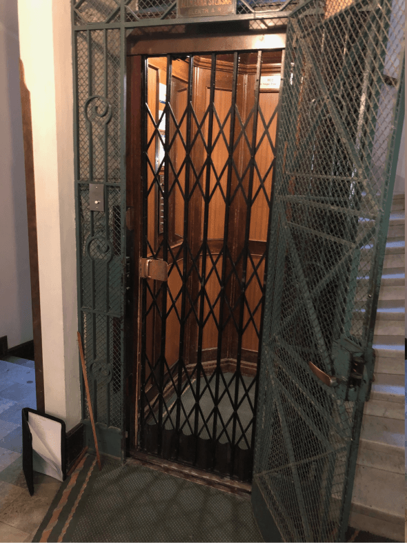 Korgrenovering mahogny Östermalm – bild 3 av 6